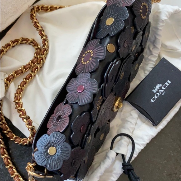 SOLD - Picture 4 of 8